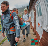 Члены сборной России по альпинизму проходят программу на жетон «Спасение в горах»