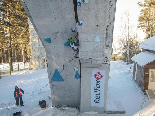 Итоги всероссийских юношеских соревнований и чемпионата России по ледолазанию