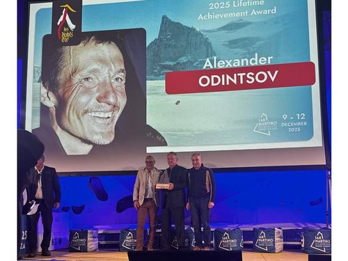 Александр Одинцов – стал обладателем Piolets d’Or 2025 за карьеру в альпинизме